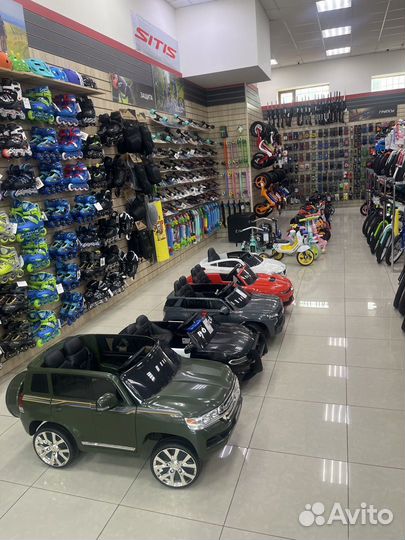 Электромобиль детский Toyota Land Cruiser