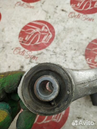 Рычаг задний правый верхний задний правый Infiniti