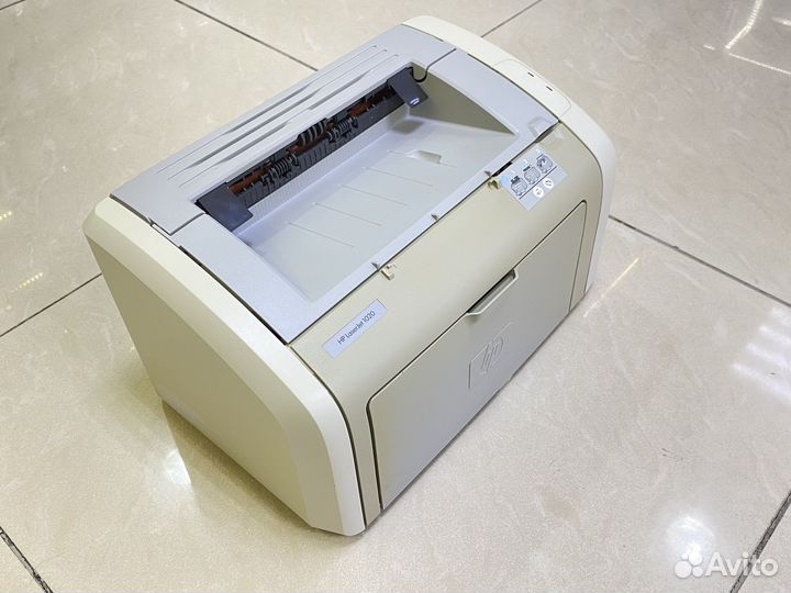 Принтер HP LaserJet 1020 лазерный