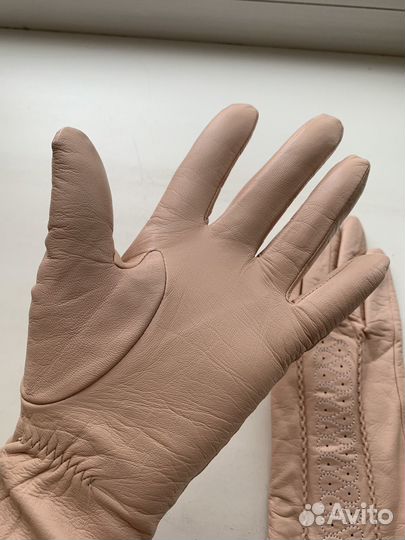 Перчатки женские кожаные бежевые