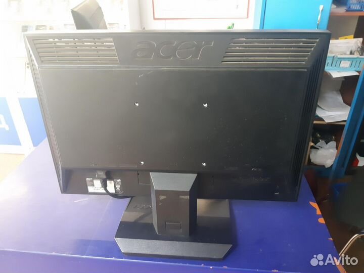 Монитор Acer V193W