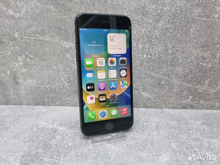 iPhone 8, 64 ГБ