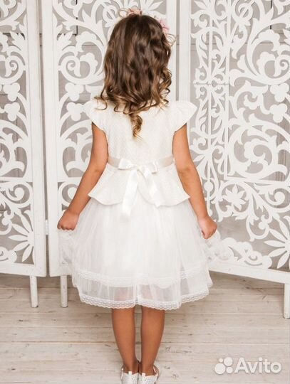 Платье для девочки.Размер 92-98