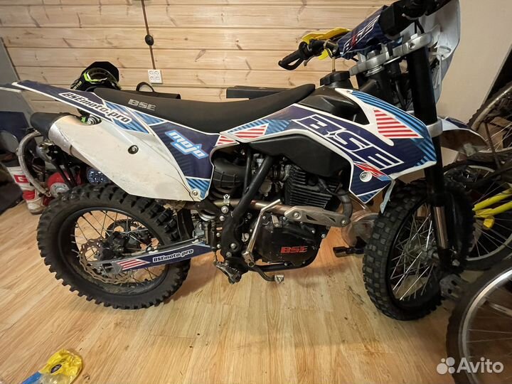 Эндуро Мотцыкл пит байк