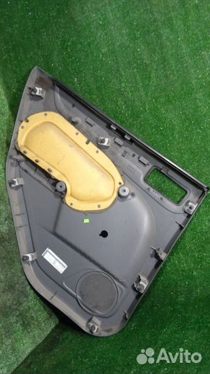 Обшивка двери задней правой Ford Focus