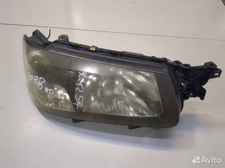 Фара (передняя) Subaru Forester (S11), 2003