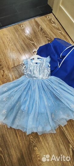 Платье новогоднее снежинка 116р