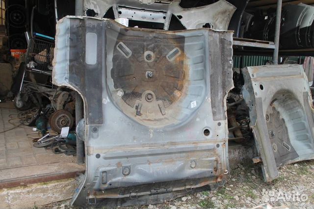 Ниша запасного колеса Nissan Teana J32