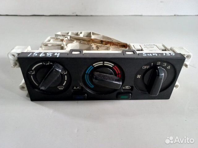 Блок управления печкой Nissan Sunny E-FB14 GA-15DE