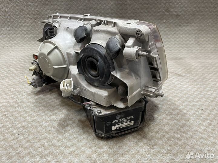 Фара 22-271 правая ксенон для Toyota Mark II