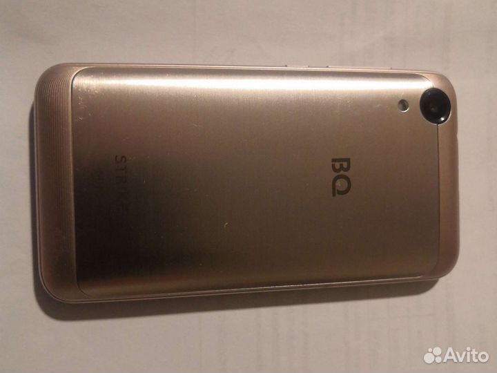 Телефон BQ strike