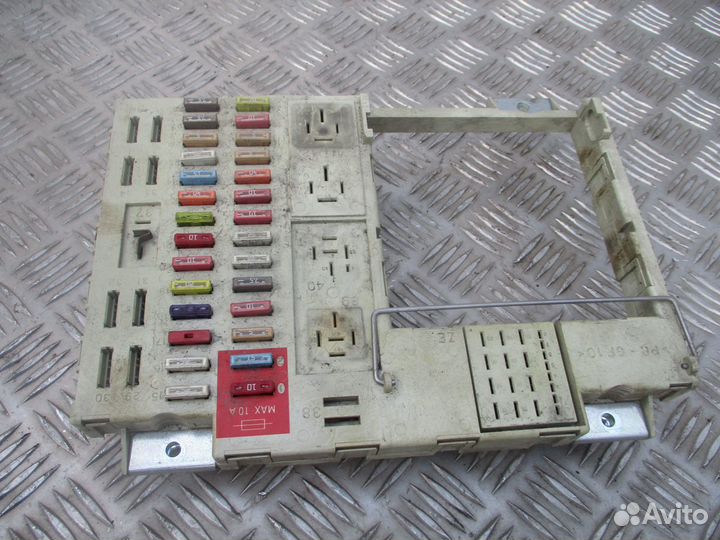 Блок предохранителей MAN 81254446074