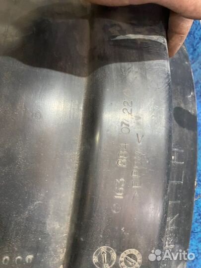 Подкрылок передний левый Mercedes-Benz Ml W163