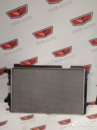 Радиатор основной Фольксваген Гольф 6