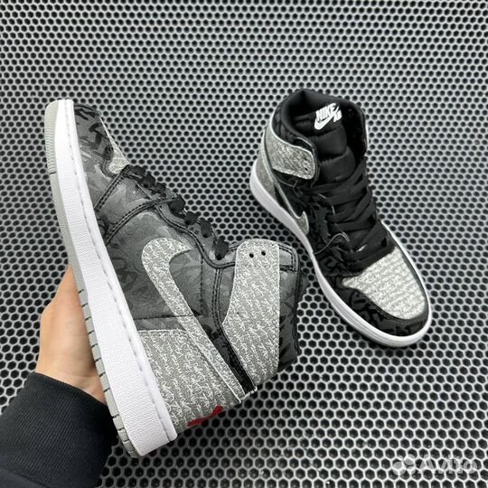 Кроссовки Nike Air Jordan 1 Mid