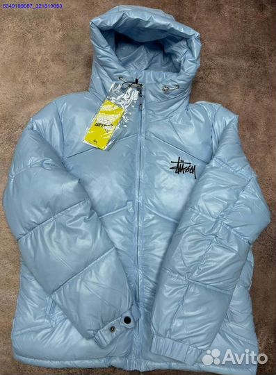 Гладкий и теплый: пуховик Stussy