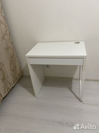 Стол IKEA микке