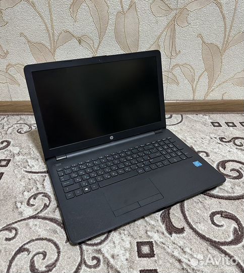 Ноутбук HP 4Gb/Pentium CPU N3710/HDD 256Gb