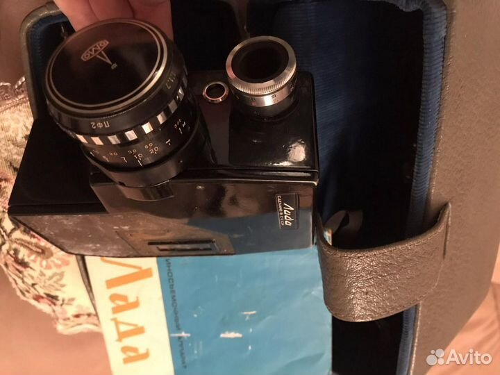 Киносьемочный аппарат