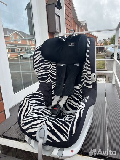 Автокресло britax romer trifix зебра