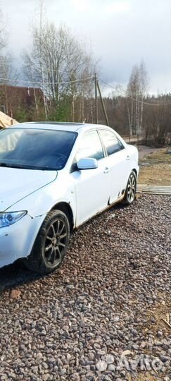 Mazda 6 2.0 МТ, 2002, битый, 348 601 км