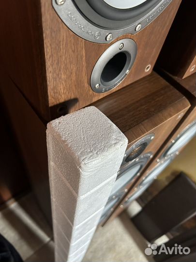 Колонки Monitor Audio Bronze