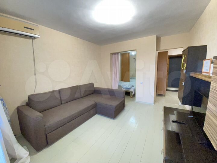 1-к. квартира, 45 м², 7/14 эт.