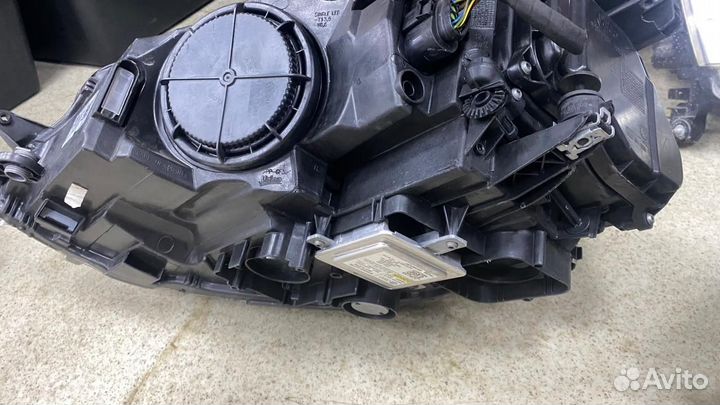 Фара левая правая Volkswagen Golf 7 поколение 2012