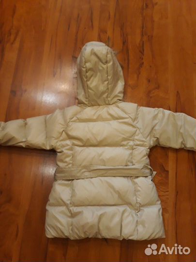 Пуховик на девочку