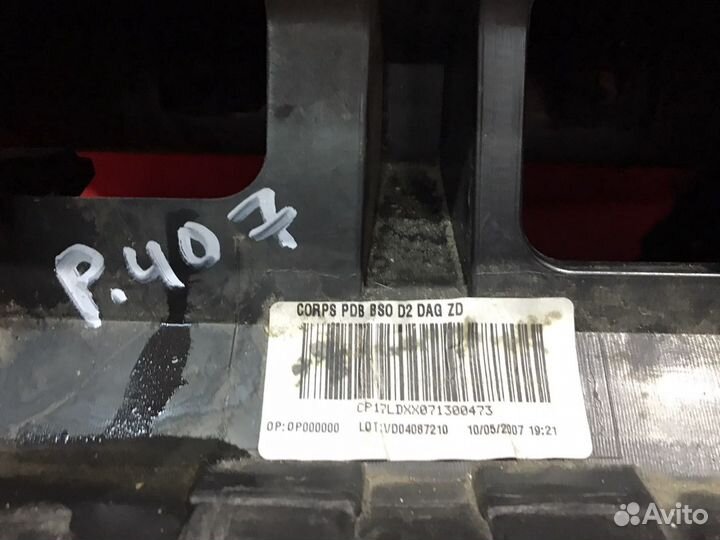 Пежо 407 торпедо Peugeot 407 панель