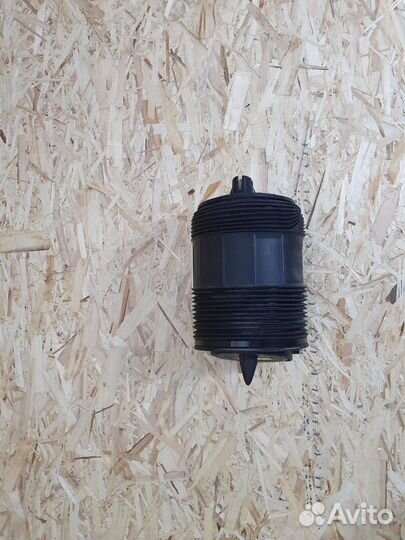 Пневмобаллон Audi Q7 II задний правый