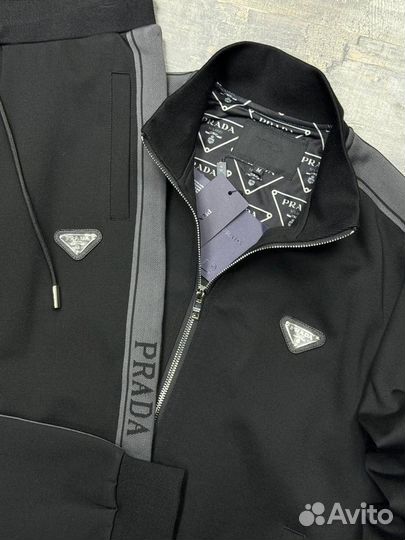 Мужской спортивный костюм для спорта и отдыха