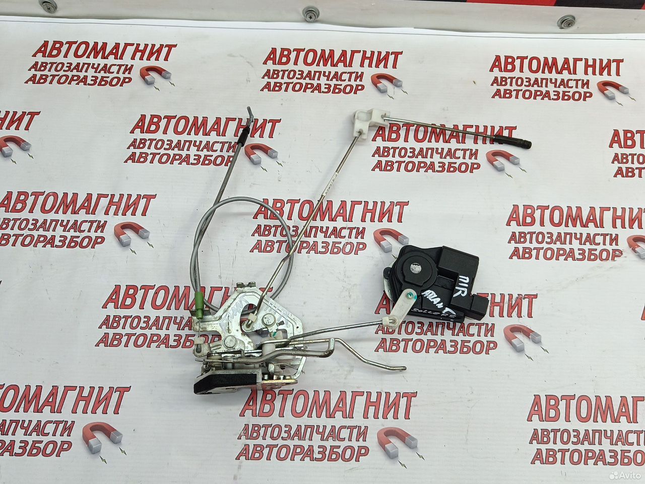 Замок двери передний правый Sollers Atlant