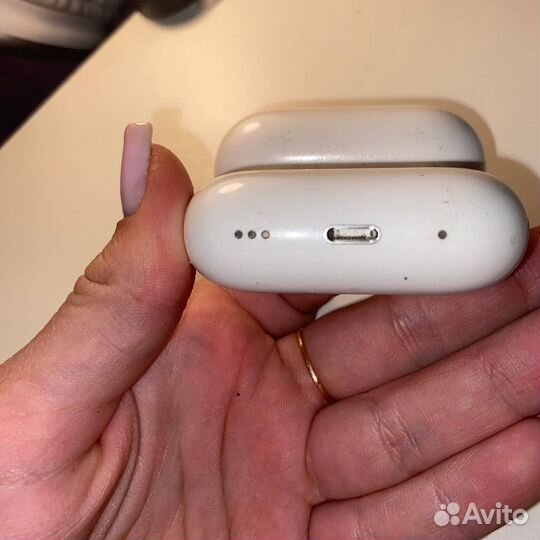 Кейс для airpods pro 1/правый наушник airpods pro