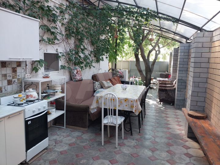 Комната 20,4 м² в > 9-к., 2/2 эт.