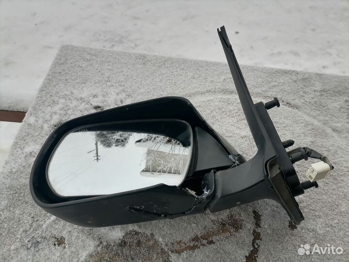 Зеркало левое Сузуки гранд Витара.3 дверка