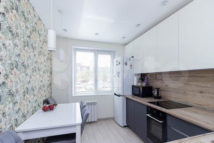 3-к. квартира, 66 м², 1/9 эт.