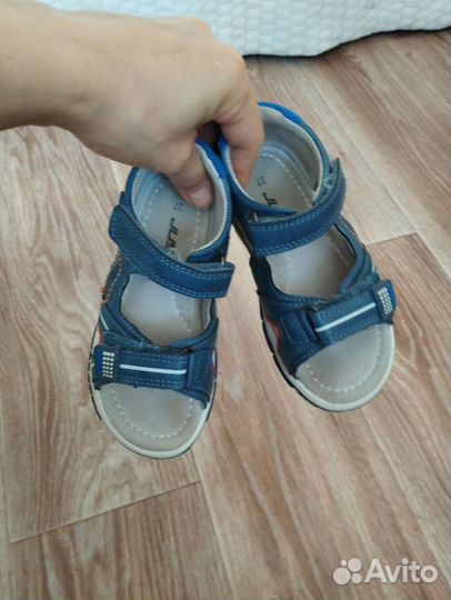 Сандалии детские для мальчиков 27