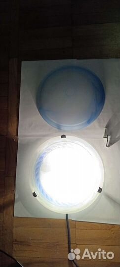 Продаю потолочный / настенный светильник