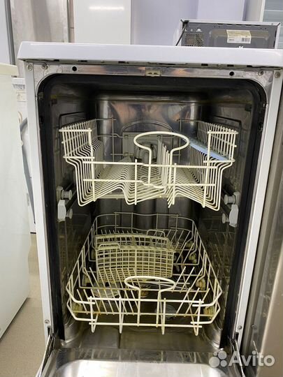 Посудомоечная машина 