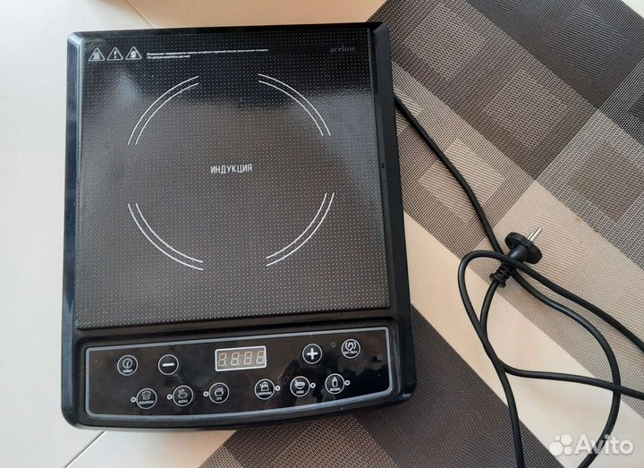 Индукционная плитка