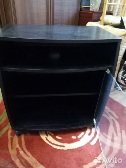 Тумба под телевизор