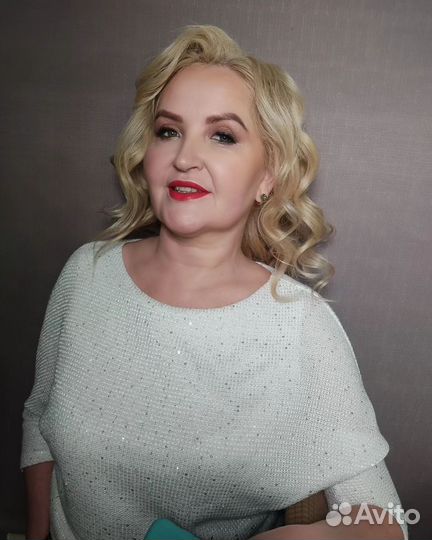 Макияж локоны причёски полный образ в 4 руки