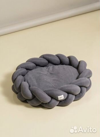 Лежанка для собаки