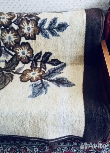 Плед новый 2.2м на 1.65м