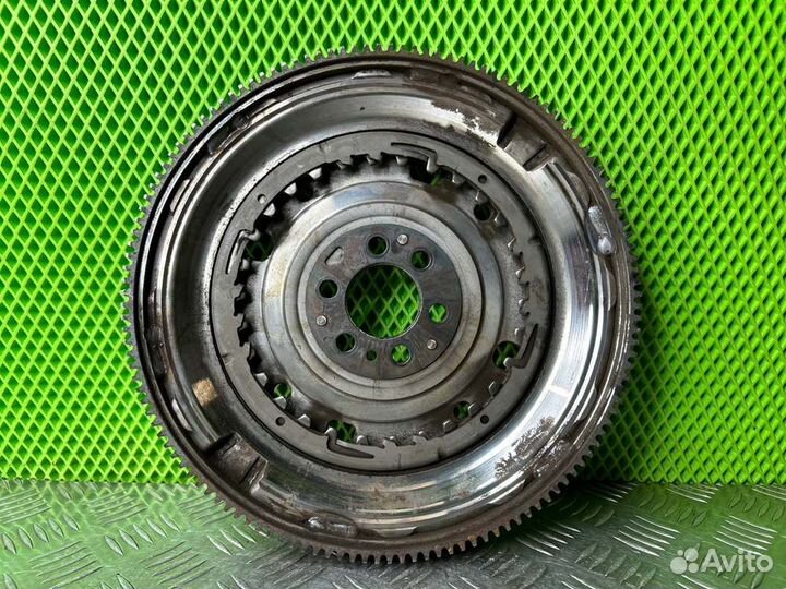 Маховик Volkswagen Tiguan 1 CAV 1.4 TSI 150 Л.С