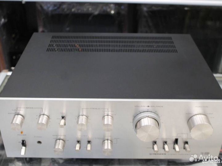 Усилитель Pioneer SA 8800