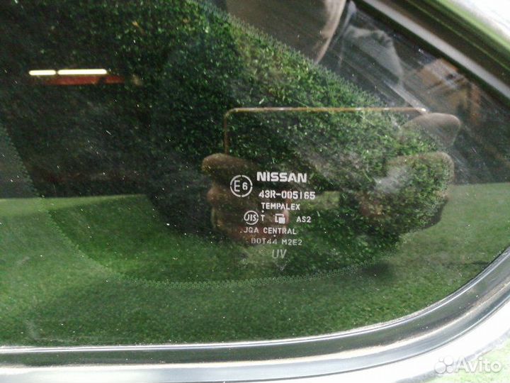 Стекло кузовное глухое заднее левое Nissan Almera
