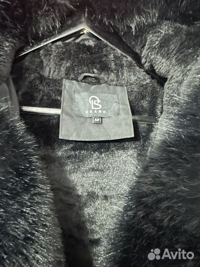 Пуховик женский