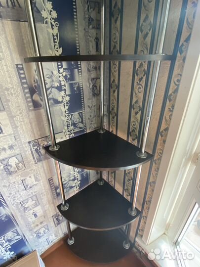 Полка, стеллаж под книги